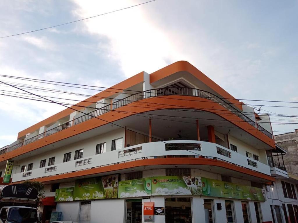 Hotel Tayrona Puerto Berrio Exterior foto